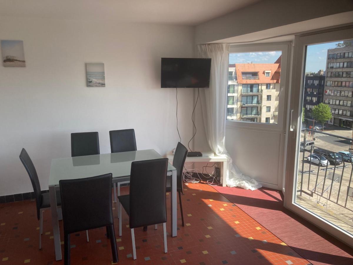 Agora De Panne Apartment Стая снимка